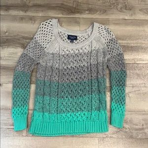 American Eagle Outfitters Sweater